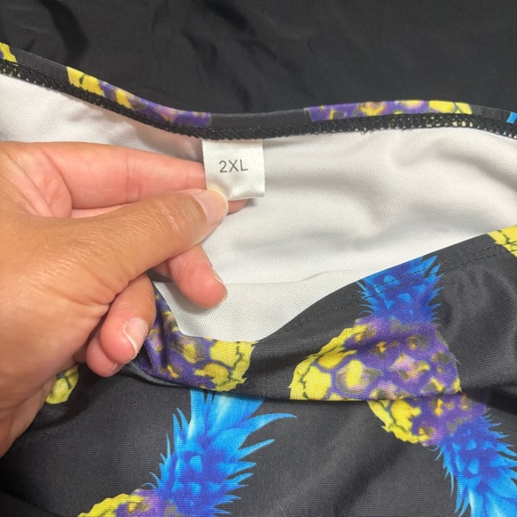 Black Pineapple Print Swimsuit - Picture 4 of 5